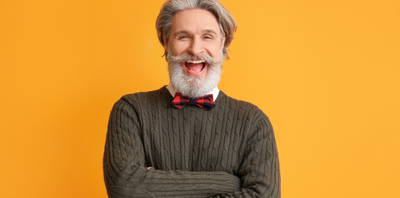 "Разнообразие от мъжки пуловери в различни стилове и цветове, включително с окръгло деколте, V-образно деколте и жилетки, идеални за ежедневни и официални случаи. Голямо разнообразие от качествени мъжки пуловери, плетени мъжки пуловери с бърза доставка.