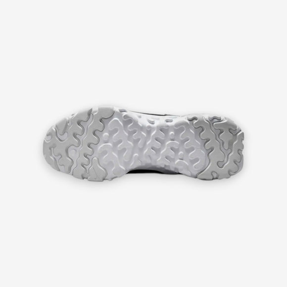 Nike дамски маратонки в черно