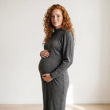 Дамска рокля Mamalicious в сив цвят - 0