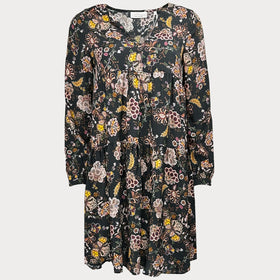 Дамска флорална рокля Rich&Royal с широки ръкави закопчаване. Дължина над коляното, s V-образно деколте. 