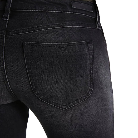 Дамски вталени дънки Diesel в черно