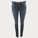 Дамски вталени дънки в черно-1