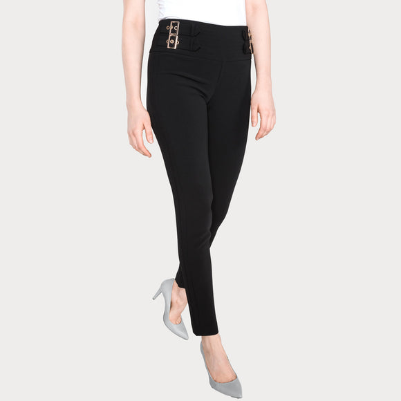 Дамски елегантен панталон в черно