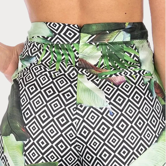 Дамски панталон с широки крачоли Guess