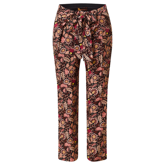 Дамски спортно елегантен панталон  SCOTCH&SODA в черен цвят с флорални мотиви.  Размер М 